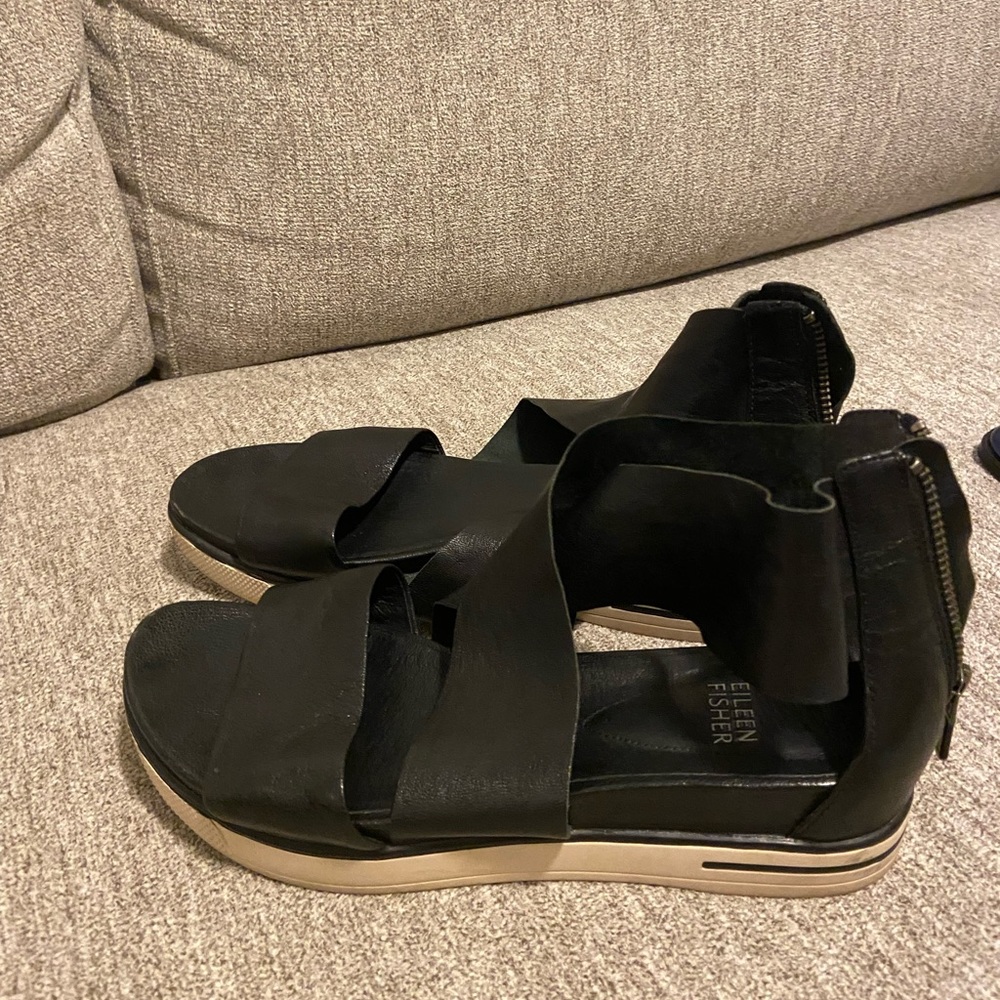 Eileen Fisher Sandals - SZ 7
